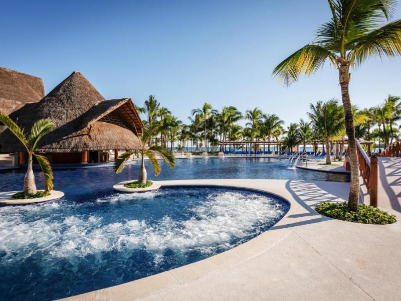Barcelo Maya Caribe
