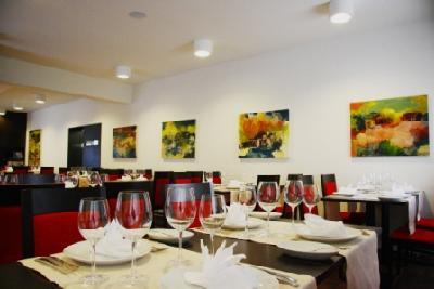 Paredes Hotel Apartamento