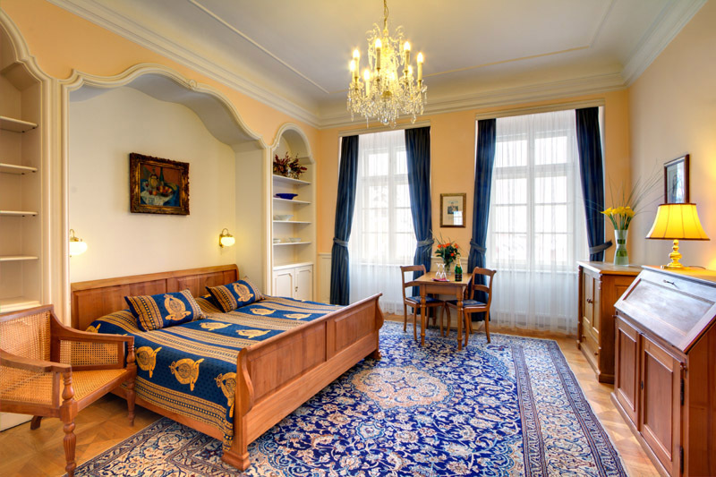 Golden Star (Zlata Hvezda)