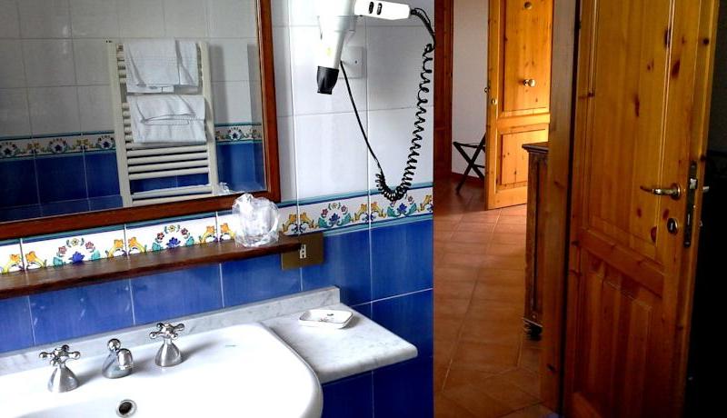 Montebelli Agriturismo & Country Hotel