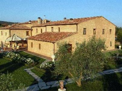Sovana Hotel & Resort