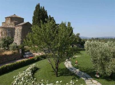 Sovana Hotel & Resort