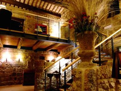 Sovana Hotel & Resort