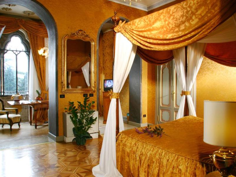 Villa Crespi