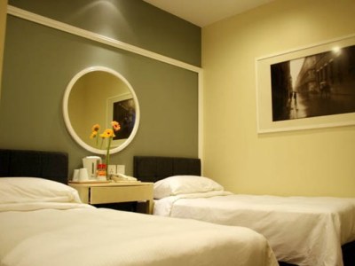 Fragrance Hotel - Balestier