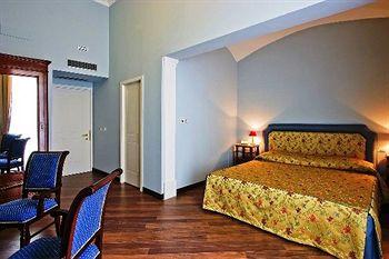 Decumani Hotel de Charme