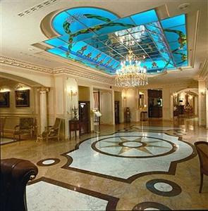 Vanvitelli Grand Hotel