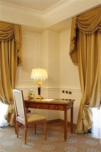 Vanvitelli Grand Hotel