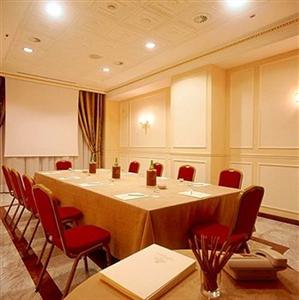 Vanvitelli Grand Hotel