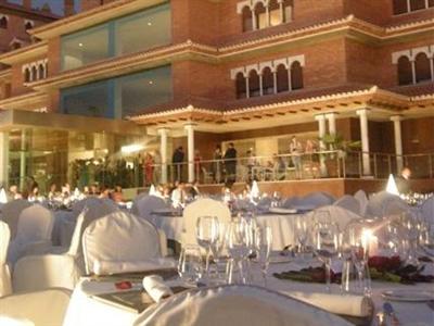 AH Granada Palace Suites Business & Spa