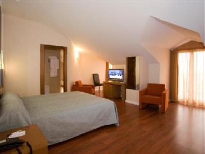 AH Granada Palace Suites Business & Spa
