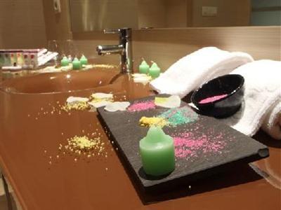 AH Granada Palace Suites Business & Spa