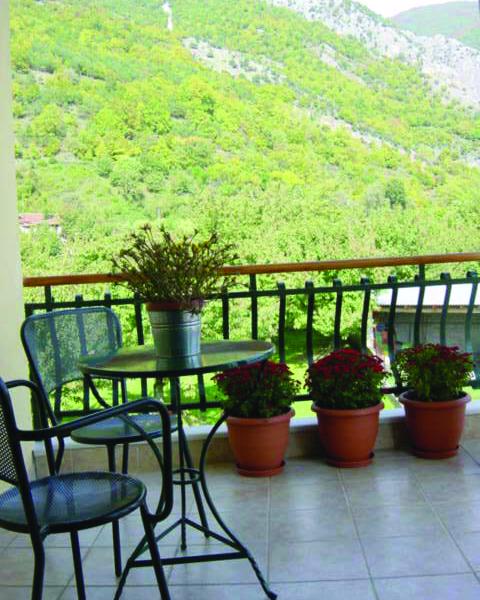 Ev Zin Hotel