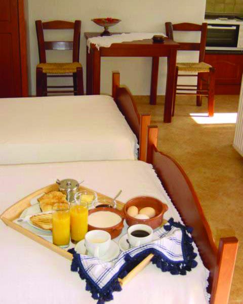 Ev Zin Hotel