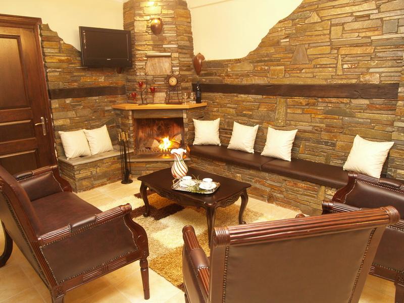 Pozar Pallas Hotel