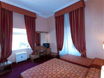 Morpheus Rooms