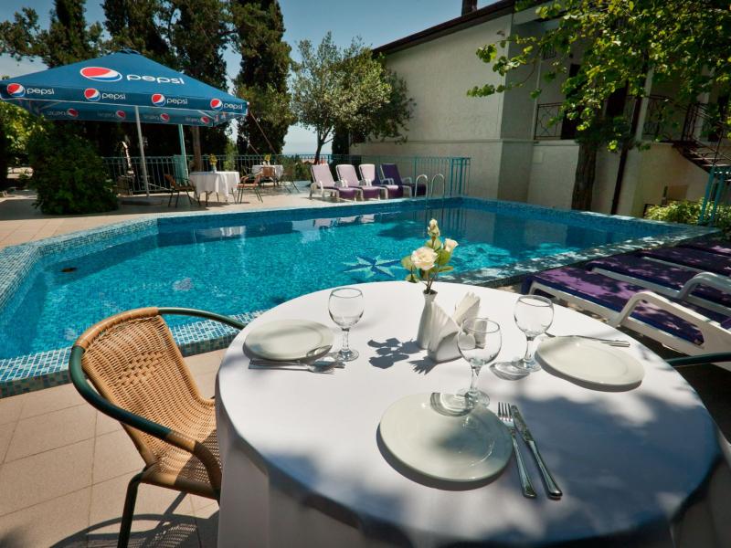 Villa Edem