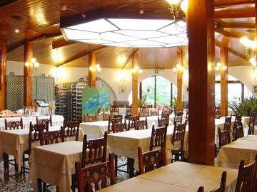 Meson Castilla Atiram