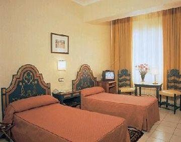 Meson Castilla Atiram