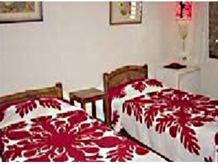 El Galleon Beach Resort