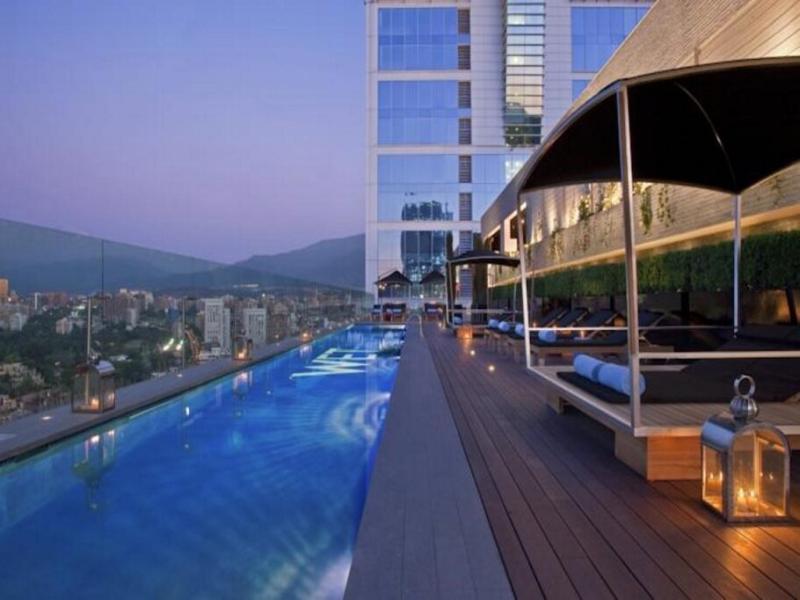 Hotel W