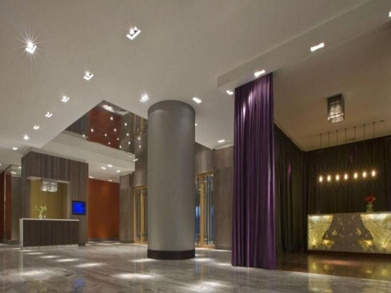 Hotel W