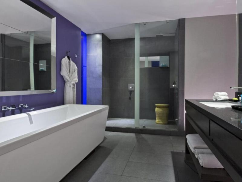Hotel W