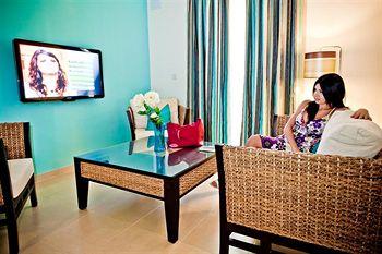 Rocca Nettuno Suites