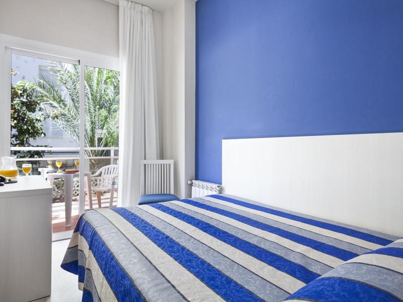 Best Hotels Oasis Park