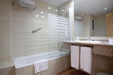 Отель Best Hotels Oasis Park Испания, Коста Дорада, фото 2