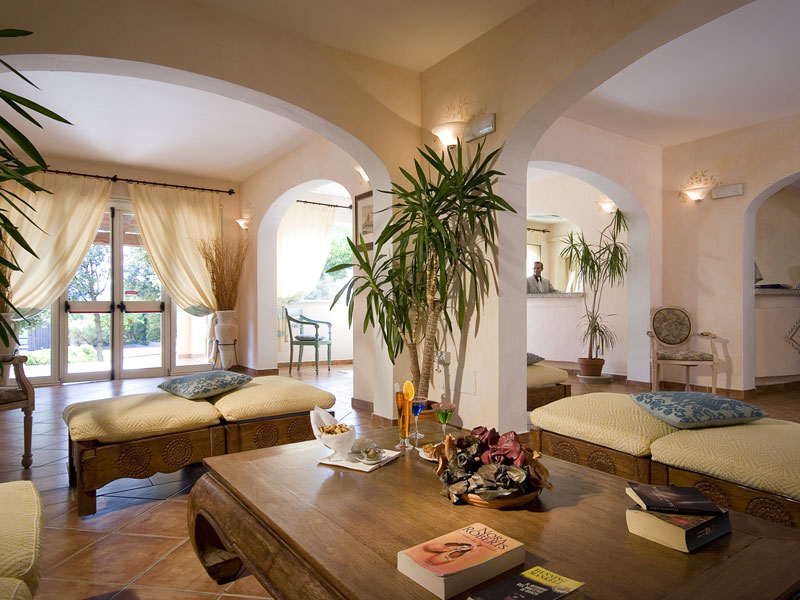 Colonna Hotel Du Golf