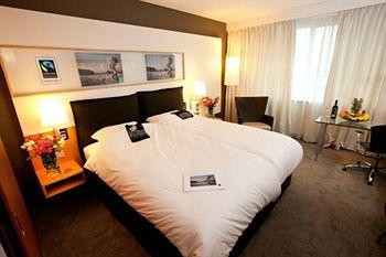 Steigenberger Airport Hotel