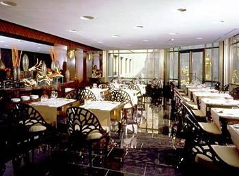 Golden Palace