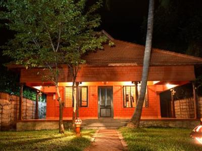 Cocobay Resort