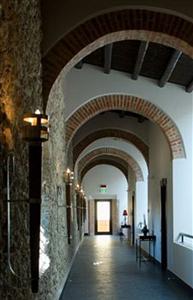 Falconara Charming House & Resort