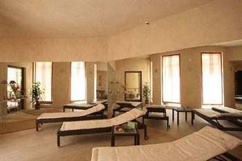 Falconara Charming House & Resort