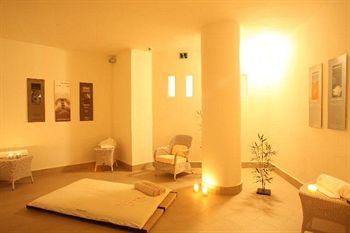 Falconara Charming House & Resort