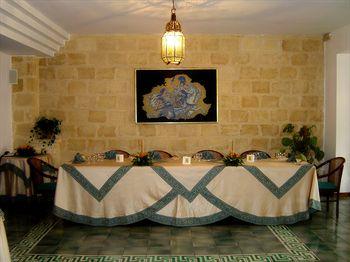 Himera Polis Hotel