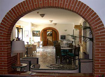 Himera Polis Hotel