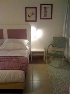 Kalaonda Plemmirio Hotel