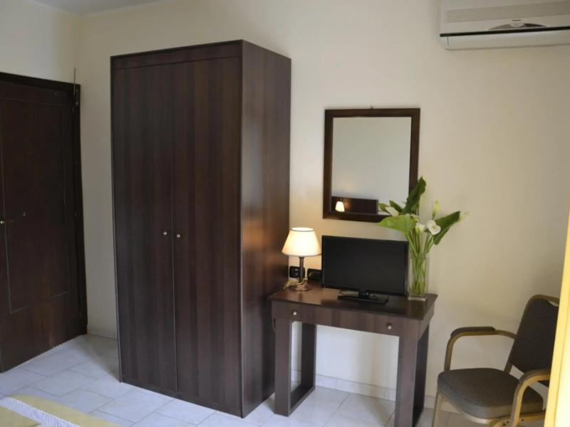 Marabel Hotel