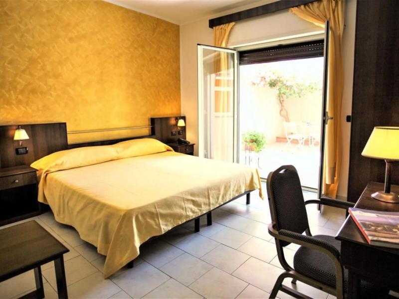 Marabel Hotel