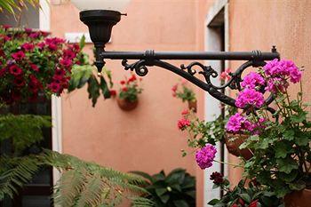 Отель Hotel Villa Romeo Италия, Катания, фото 39