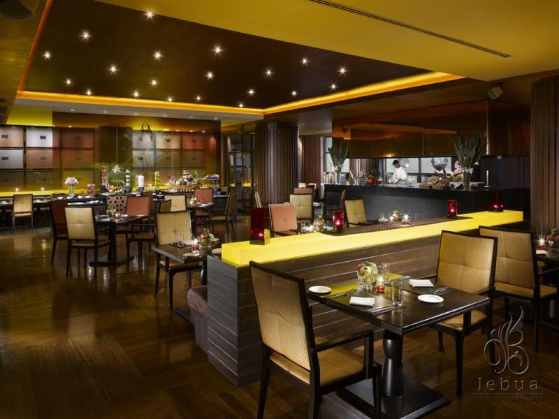 Tower Club at Lebua