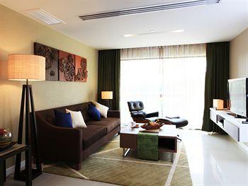 Summit Windmill Golf Residence