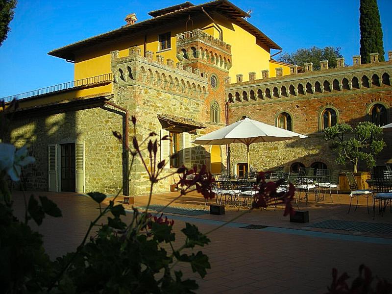 Villa Campomaggio