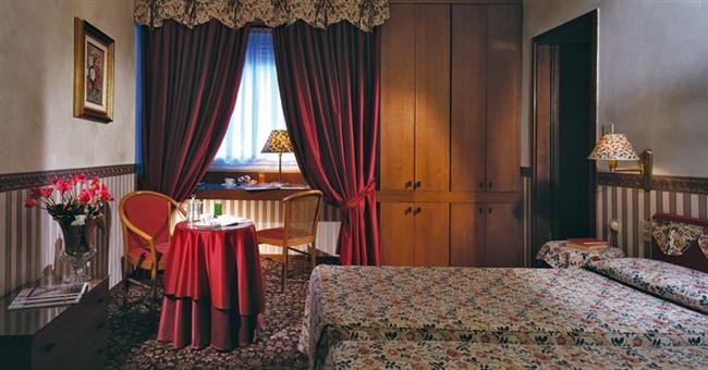 Hotel Gran Mogol
