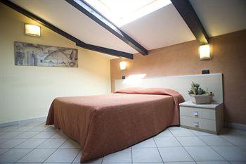 Hotel Residence Villa Glicini