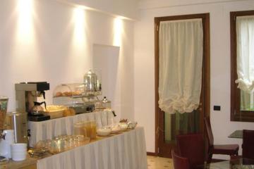 Отель Hotel Agli Artisti Италия, Венеция, фото 21