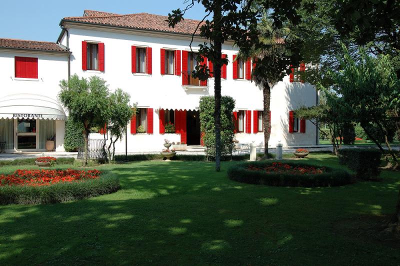 Swiss International Hotel Villa Patriarca